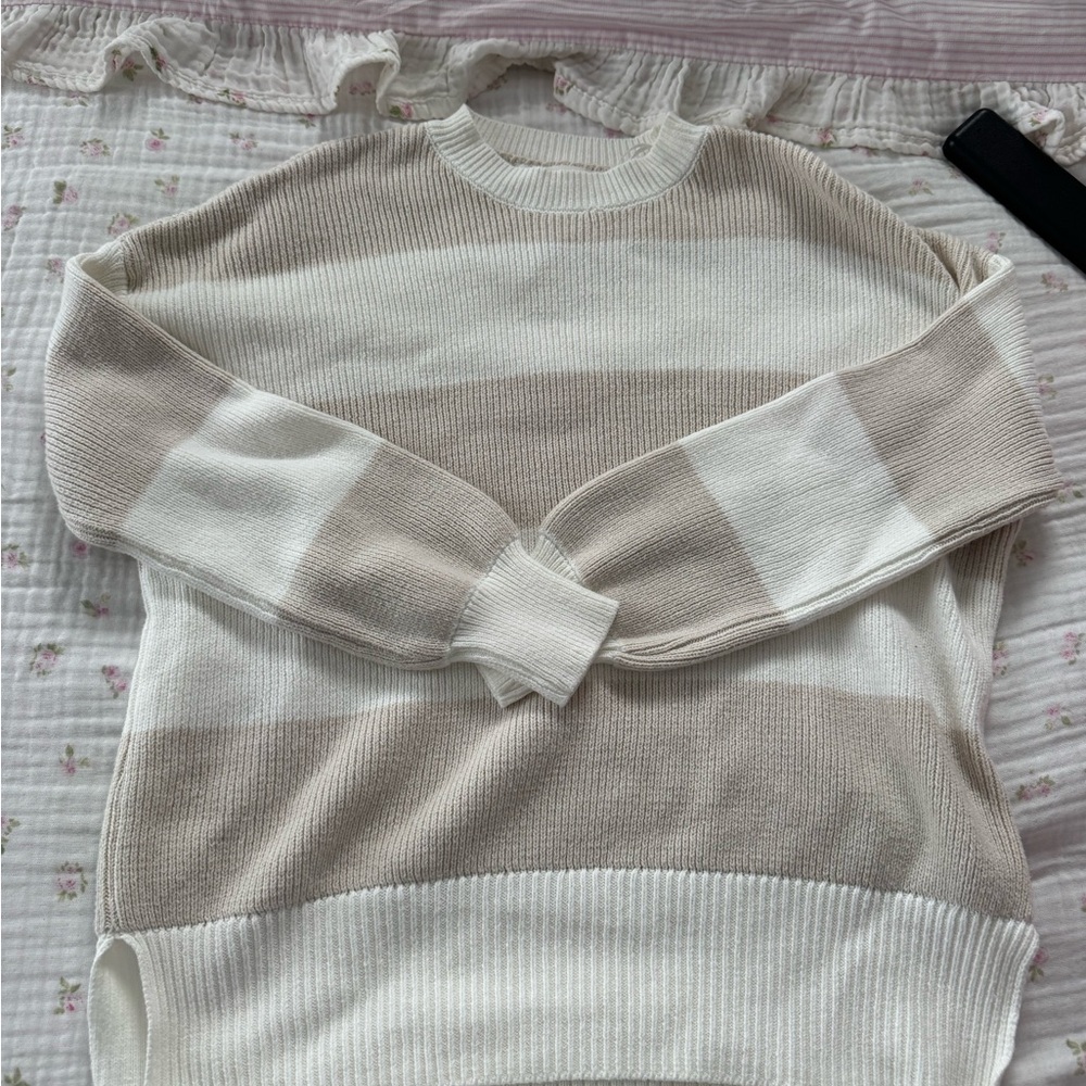 moon & madison Beige and White Striped Sweater